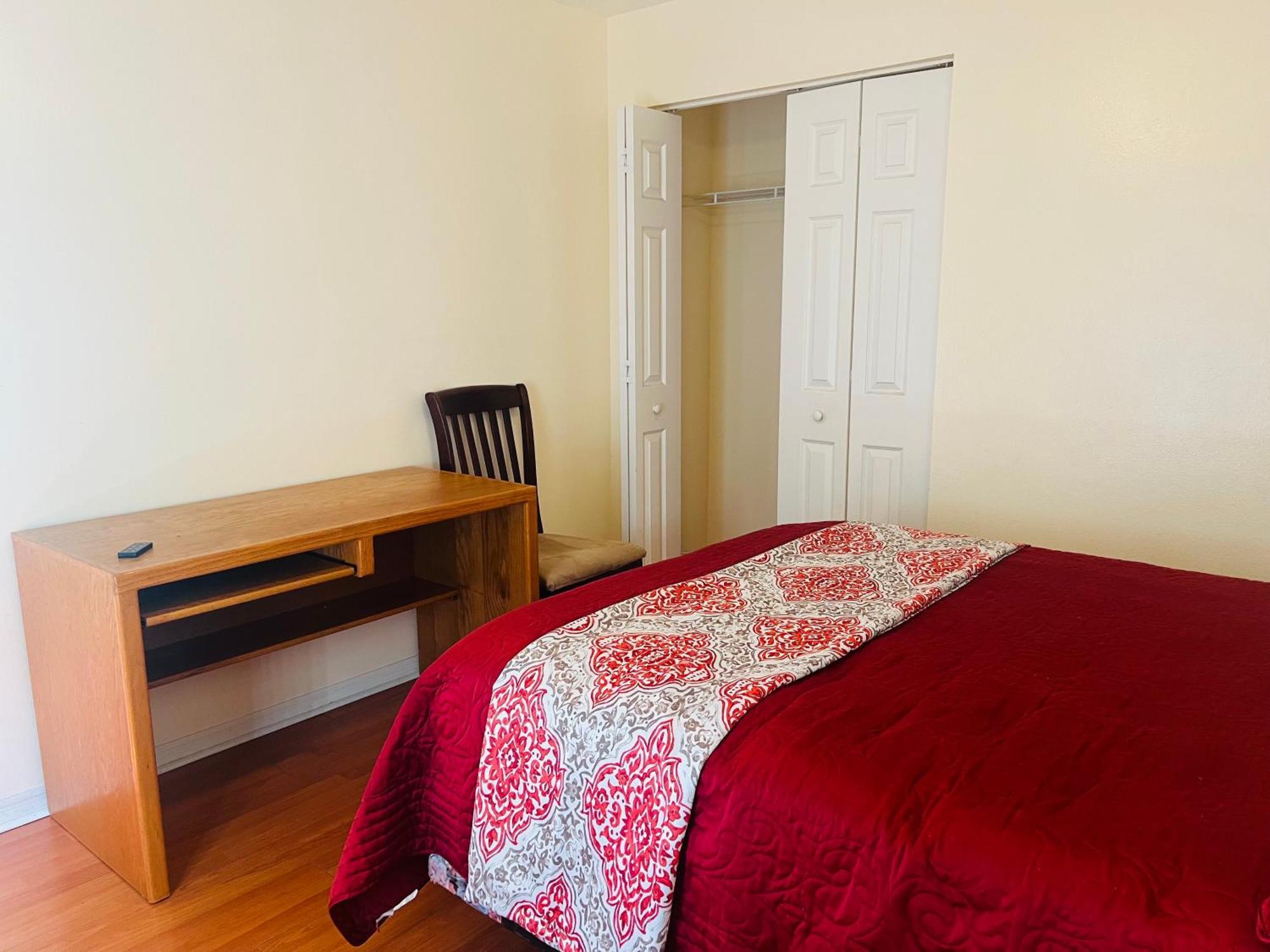 Room In Citrus Park And Carollwood, Close To The Airport & Downtown Тампа Екстериор снимка